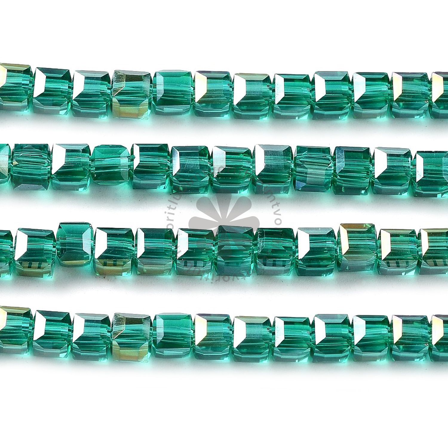 Fazetované sklenené korálky, kocky, 4 mm - 100 ks