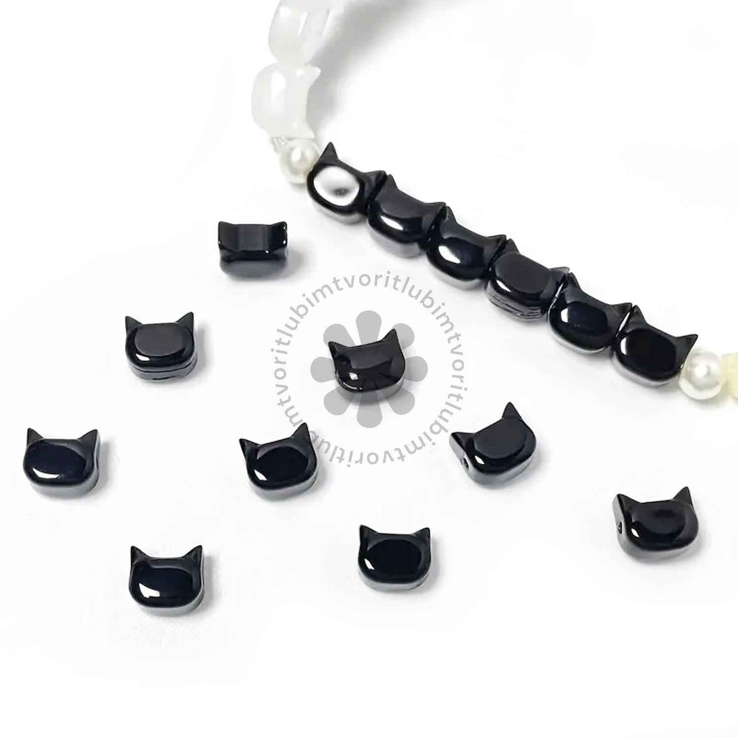 Sklenené korálky mačky, 6 mm - 10 ks