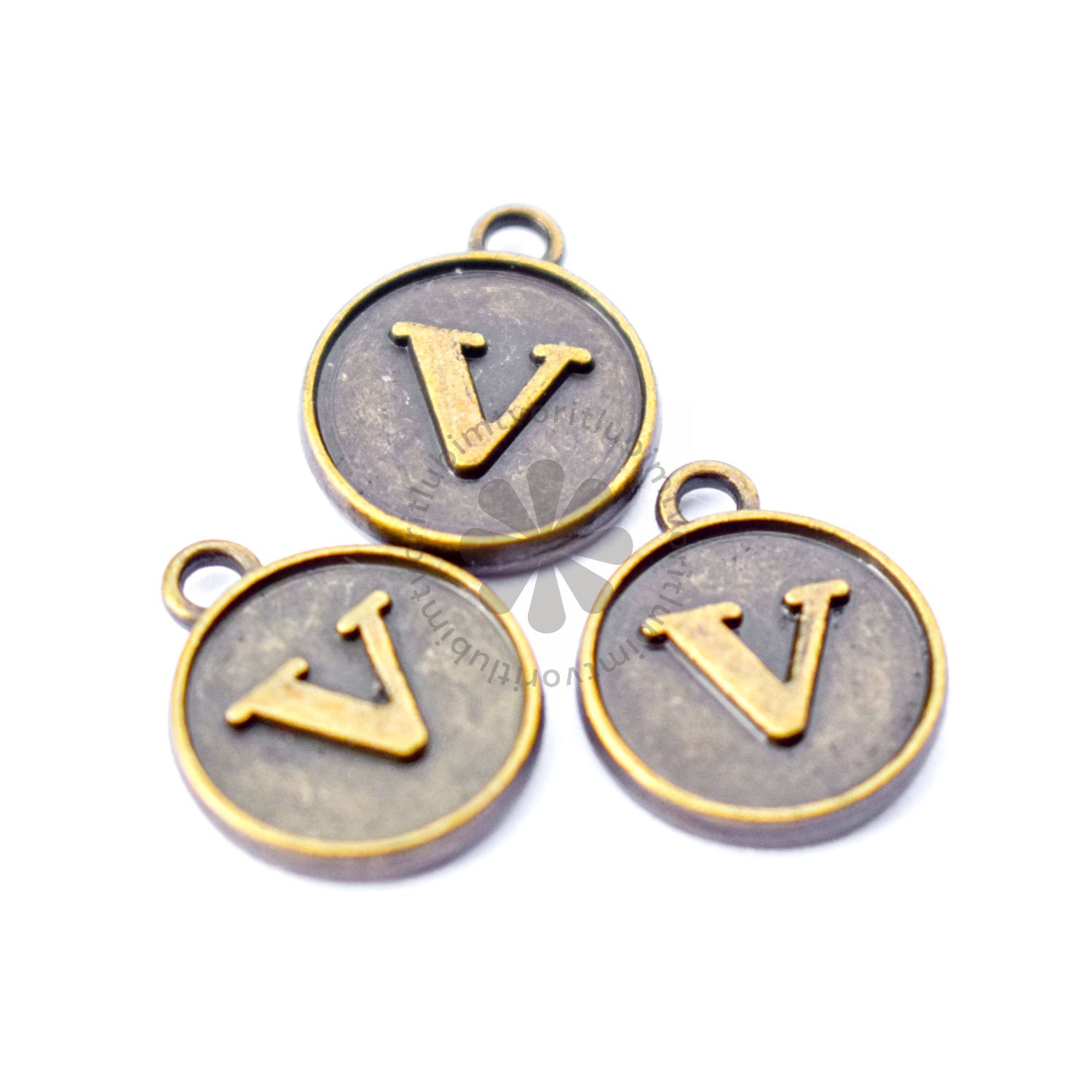 Písmenko =V=, 12 x 14 mm - 1 ks