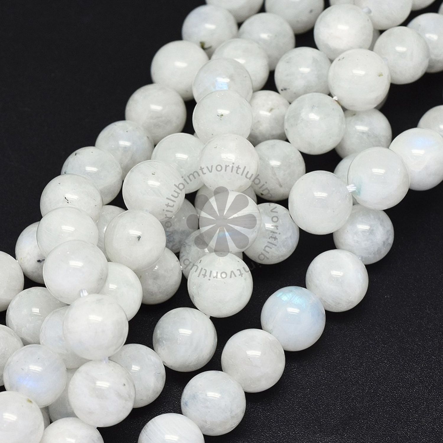 Prírodné mesačné kamene (moonstone), 8 mm - 1 šnúra