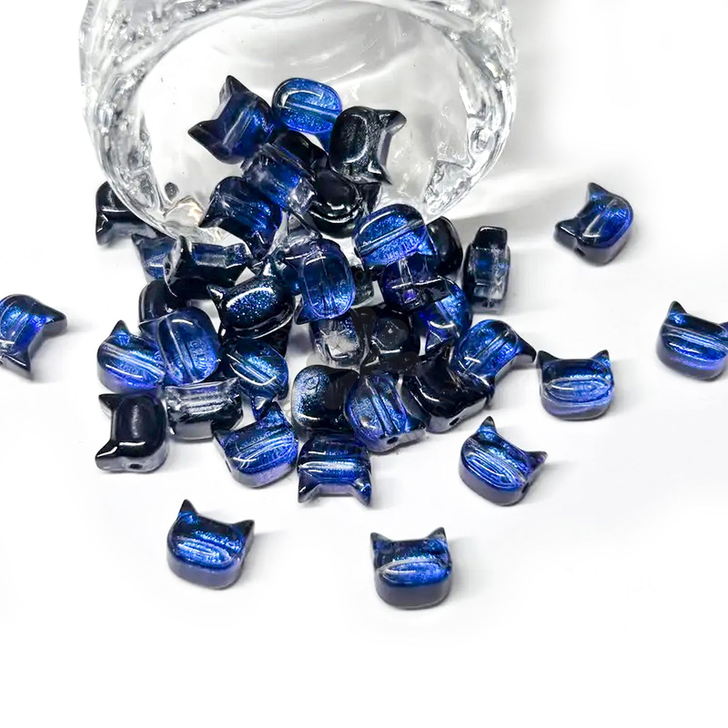 Sklenené korálky mačky, 6 mm - 10 ks